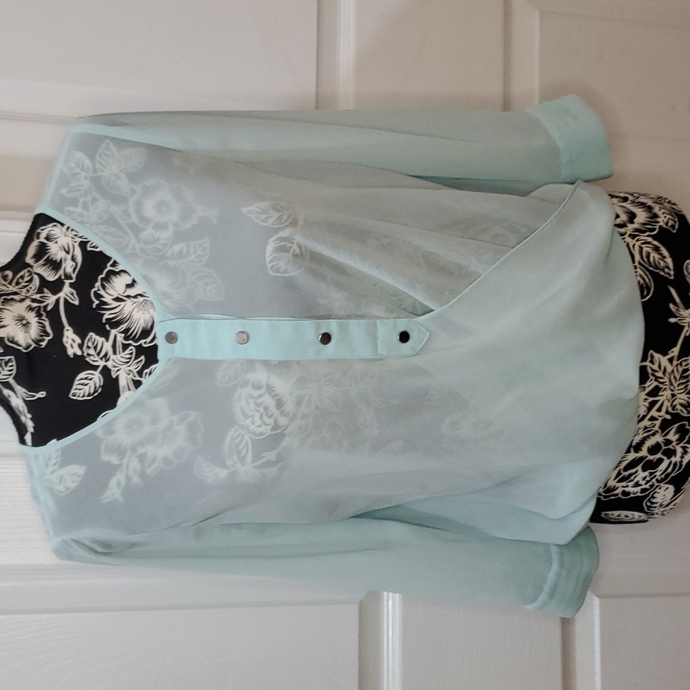 Bebe Sheer Mint Green Cross Over Top S